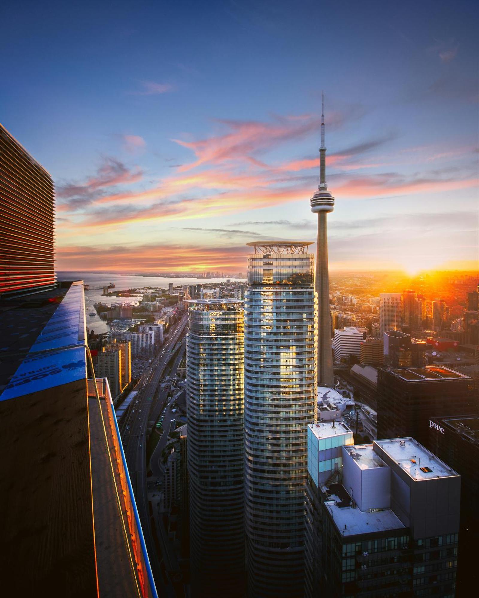 Holiday home Modern Stylish - 5 Min From Cn Tower Toronto